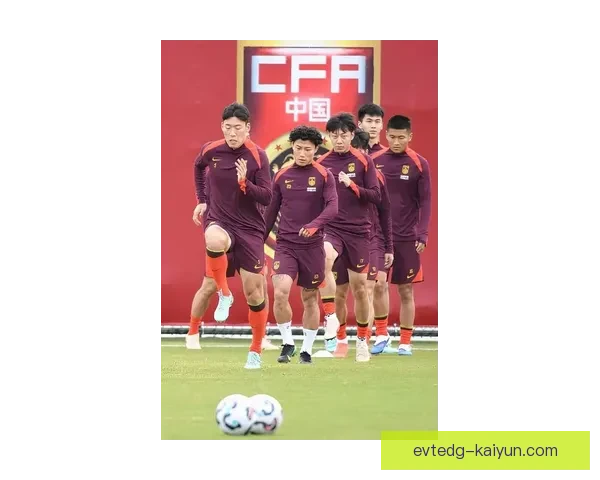 中国足球国家队状态回暖，近期表现值得关注，期待在国际赛场上的突破。