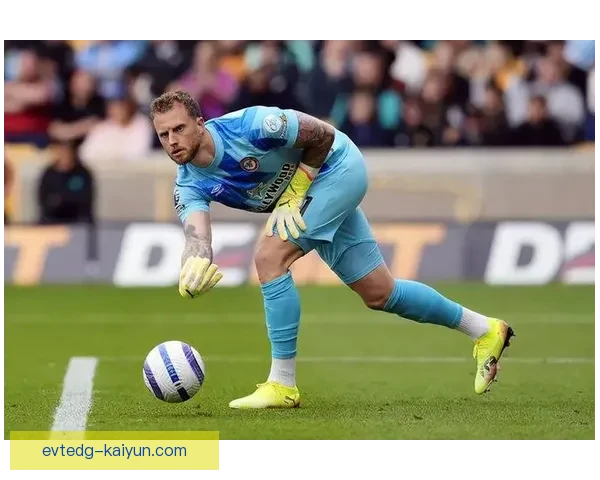 英超转会流言：多家豪门酝酿夏窗引援，焦点球员动向成疑